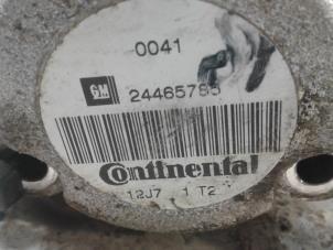 Gebruikte Opel Vectra II GTS 2 2 DIG 16V Hogedrukpomp 24465785