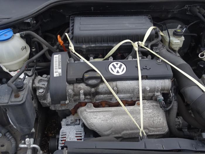 Motor Volkswagen Golf Vi V Cgga