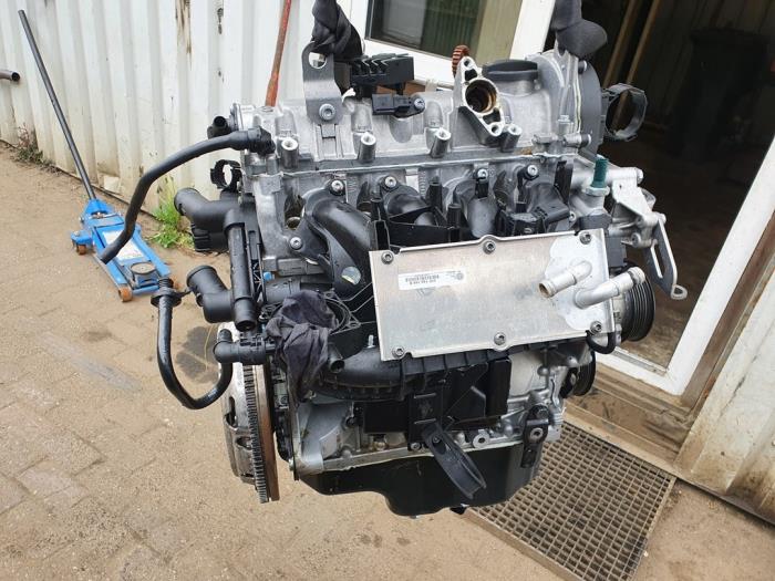 Motor Volkswagen Golf VI 1 2 TSI BlueMotion 03F100091A CBZB