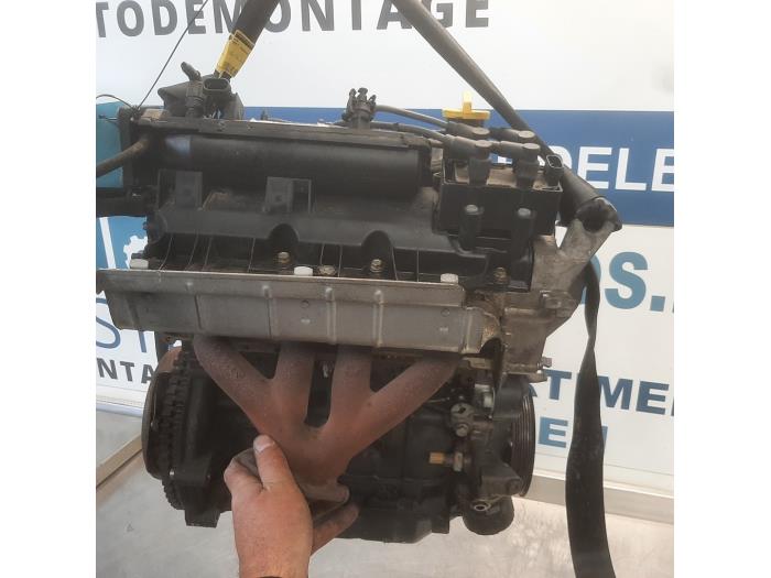 Motor Renault Twingo II 1 2 D7FA8