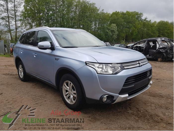 Mitsubishi Outlander V Phev X Sloopvoertuig Blauw