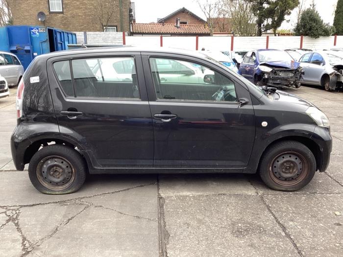 Daihatsu Sirion V Dvvt Sloopvoertuig Zwart