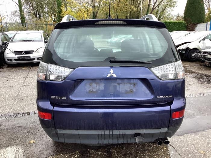 Mitsubishi Outlander Di D V X Sloopvoertuig Blauw