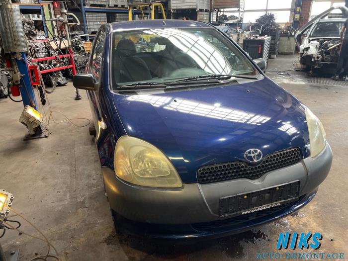 Toyota Yaris V Vvt I Sloopvoertuig Blauw