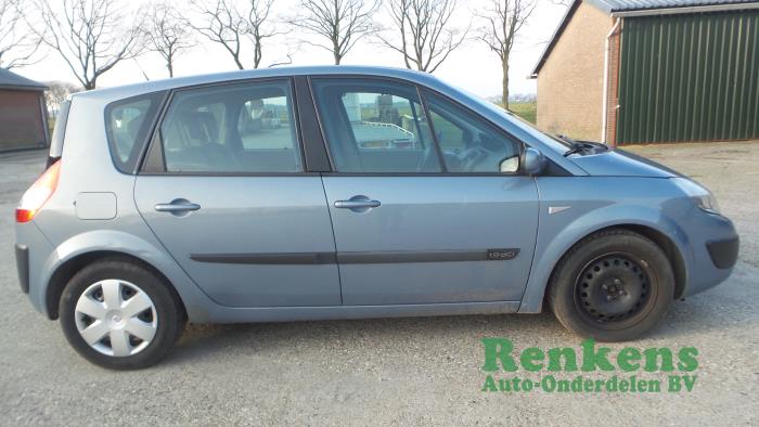 Renault Sc Nic Ii Jm Dci Sloop Bouwjaar Kleur Blauw