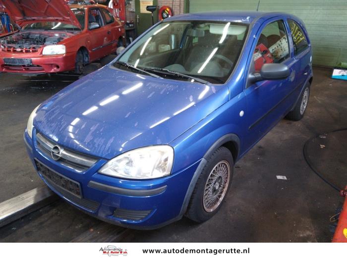 Opel Corsa C V Twin Port Sloopvoertuig Blauw