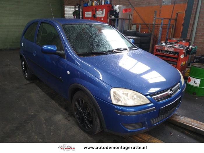 Opel Corsa C 1 2 16V Twin Port Sloopvoertuig 2004 Blauw