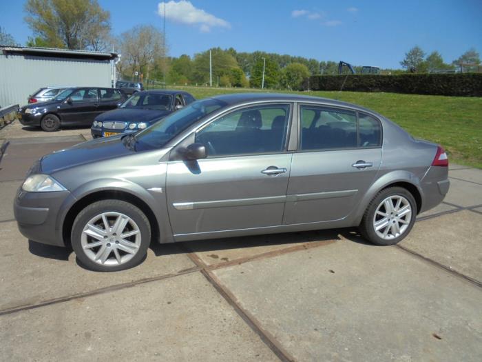 Renault Megane II 1 6 16V Sloopvoertuig 2005 Grijs