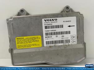 Gebruikte Module Airbag Volvo V70 Prijs € 74,95 Margeregeling aangeboden door Auto Rima Druten