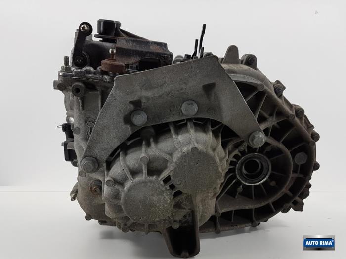 Gebruikte Versnellingsbak Volvo S80 (AR/AS) 2.4 D5 20V Prijs € 549,95 Margeregeling aangeboden door Auto Rima Druten