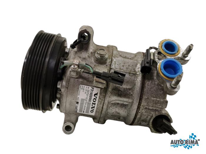 Gebruikte Pomp Airco Volvo V40 (MV) 1.5 T3 16V Geartronic Prijs € 124,95 Margeregeling aangeboden door Auto Rima 