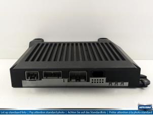 Gebruikte Radio versterker Volvo S80 Prijs € 49,95 Margeregeling aangeboden door Auto Rima Druten