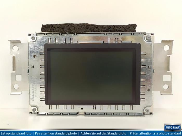 Gebruikte Display Interieur Volvo V60 I (FW/GW) 2.0 D3 20V Prijs € 99,95 Margeregeling aangeboden door Auto Rima 