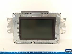 Gebruikte Display Multi Media regelunit Volvo V70 Prijs € 99,95 Margeregeling aangeboden door Auto Rima Druten