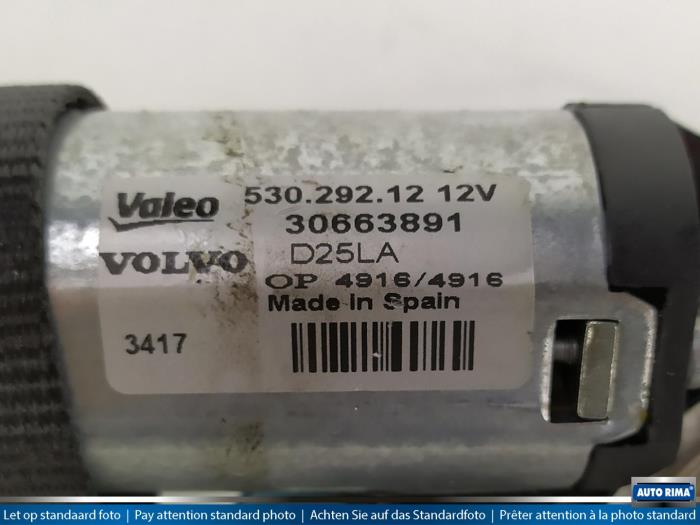 Motor Ruitenwisser achter van een Volvo XC70 (BZ) 2.4 D5 20V 220 AWD 2015