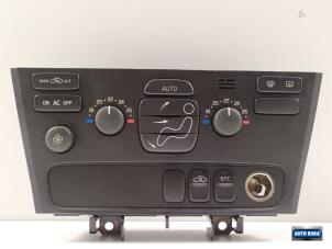 Gebruikte Chaufage Bedieningspaneel Volvo S60 I (RS/HV) 2.0 T 20V Prijs € 39,95 Margeregeling aangeboden door Auto Rima Druten