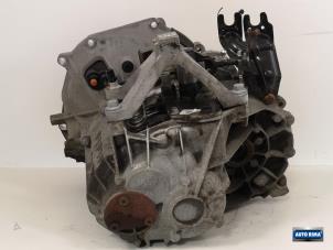 Gebruikte Versnellingsbak Volvo C30 Prijs € 349,95 Margeregeling aangeboden door Auto Rima Druten