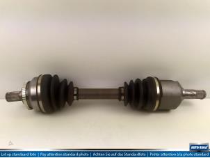 Nieuwe Cardanas links-voor (VWA) Volvo V70 (SW) 2.3 T5 20V Prijs € 151,19 Inclusief btw aangeboden door Auto Rima Druten