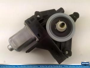 Gebruikte Motor electrisch raam Volvo V60 Prijs € 49,95 Margeregeling aangeboden door Auto Rima Druten