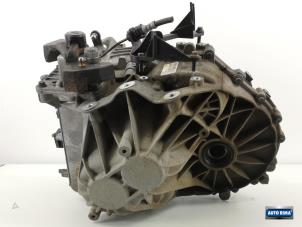 Gebruikte Versnellingsbak Volvo V60 I (FW/GW) 2.0 D4 16V Prijs € 649,95 Margeregeling aangeboden door Auto Rima Druten