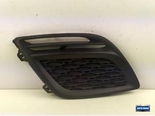 Gebruikte Bumper Rooster Volvo XC60 Prijs € 19,95 Margeregeling aangeboden door Auto Rima Druten