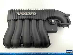 Gebruikte Kleppendeksel Volvo V50 (MW) 2.4i 20V Prijs € 49,95 Margeregeling aangeboden door Auto Rima Druten