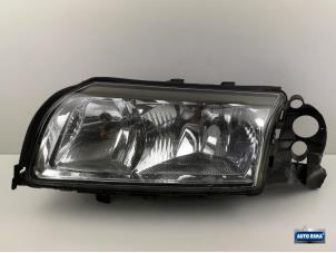 Gebruikte Koplamp links Volvo S80 Prijs € 49,95 Margeregeling aangeboden door Auto Rima Druten