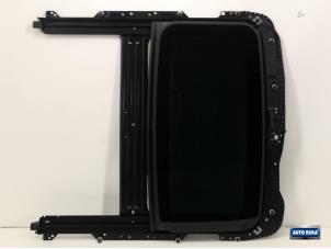 Gebruikte Schuifdak Volvo XC70 Prijs € 149,95 Margeregeling aangeboden door Auto Rima Druten