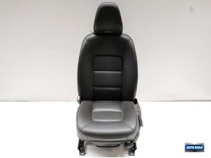 Gebruikte Voorstoel links Volvo V70 Prijs € 149,95 Margeregeling aangeboden door Auto Rima Druten