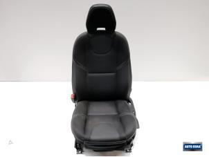 Gebruikte Voorstoel links Volvo V40 Prijs € 124,95 Margeregeling aangeboden door Auto Rima Druten