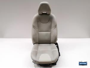 Gebruikte Voorstoel links Volvo V40 Prijs € 124,95 Margeregeling aangeboden door Auto Rima Druten