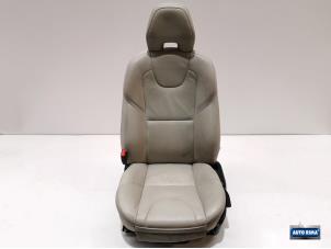 Gebruikte Voorstoel links Volvo V40 Prijs € 149,95 Margeregeling aangeboden door Auto Rima Druten