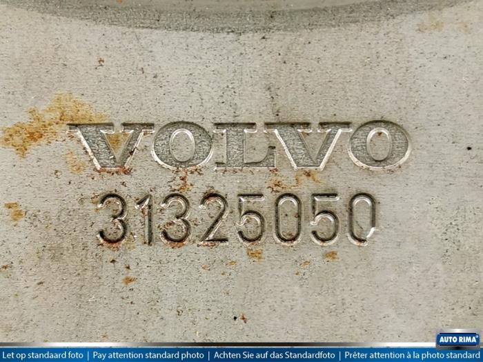 Starterkrans van een Volvo V60 I (FW/GW) 2.0 D3 16V 2016