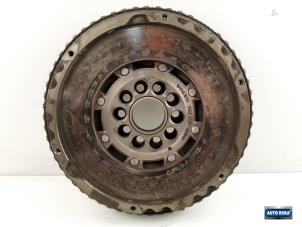 Gebruikte Vliegwiel dubbele massa Volvo V70 (BW) 2.5 FT 20V Prijs € 124,95 Margeregeling aangeboden door Auto Rima Druten