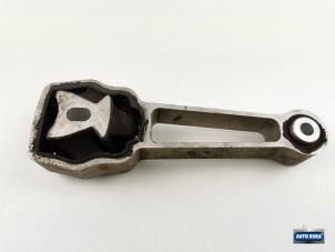 Gebruikte Motorsteun Volvo V60 I (FW/GW) 2.0 D3 20V Prijs € 24,95 Margeregeling aangeboden door Auto Rima Druten