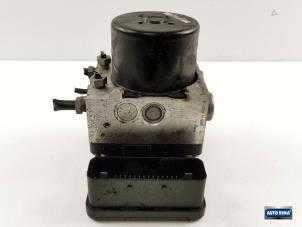 Gebruikte ABS Pomp Volvo V70 (BW) 2.4 D 20V Prijs € 74,95 Margeregeling aangeboden door Auto Rima Druten