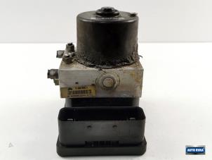 Gebruikte ABS Pomp Volvo C30 (EK/MK) 2.0 D 16V Prijs € 74,95 Margeregeling aangeboden door Auto Rima Druten