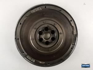 Gebruikte Dubbele massa vliegwiel Volvo V50 (MW) 1.6 D 16V Prijs € 74,95 Margeregeling aangeboden door Auto Rima Druten