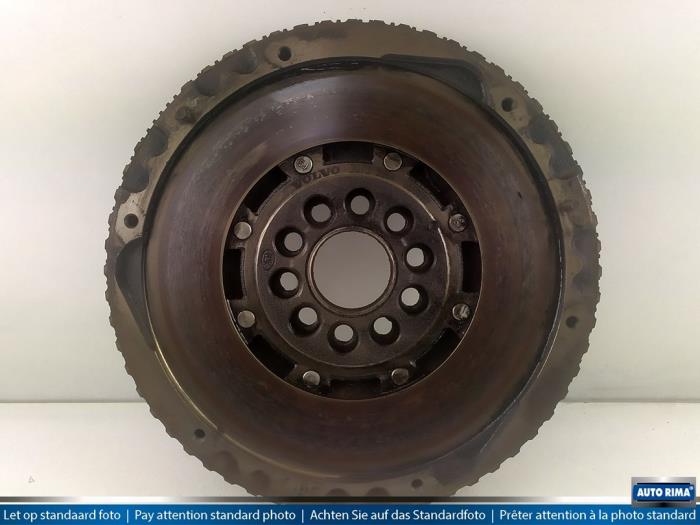 Gebruikte Vliegwiel dubbele massa Volvo V50 (MW) 2.4i 20V Prijs € 99,95 Margeregeling aangeboden door Auto Rima Druten