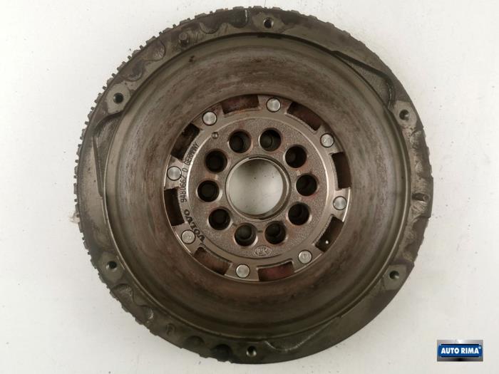 Gebruikte Dubbele massa vliegwiel Volvo V50 (MW) 2.4i 20V Prijs € 99,95 Margeregeling aangeboden door Auto Rima Druten