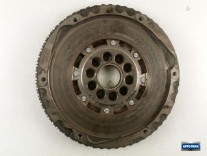 Gebruikte Vliegwiel dubbele massa Volvo S40 (MS) 2.4i 20V Prijs € 99,95 Margeregeling aangeboden door Auto Rima Druten