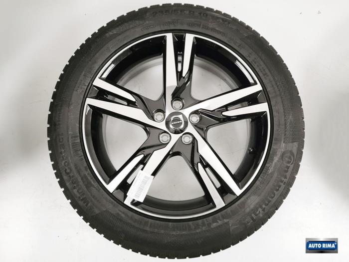 Sportvelgenset + winterbanden Volvo XC60 II 2.0 D4 16V 31423931 Lichtmetaal VOLVO