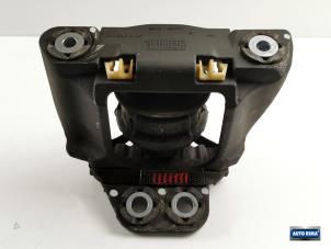 Gebruikte Motorsteun Volvo XC90 II 2.0 D5 16V AWD Prijs € 49,95 Margeregeling aangeboden door Auto Rima Druten