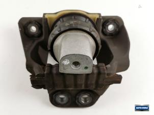 Gebruikte Motorrubber Volvo S60 III (ZS) 2.0 B3 16V Mild Hybrid Geartronic Prijs € 49,95 Margeregeling aangeboden door Auto Rima Druten