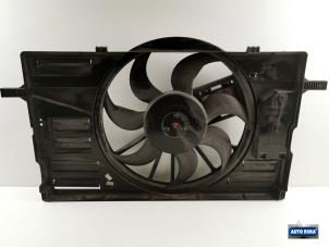 Gebruikte Vin Volvo V50 (MW) 2.4 D5 20V Prijs € 74,95 Margeregeling aangeboden door Auto Rima Druten