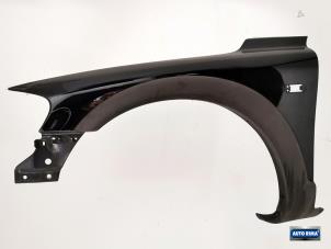 Gebruikte Scherm links-voor Volvo XC70 (SZ) XC70 2.5 T 20V Prijs € 74,95 Margeregeling aangeboden door Auto Rima Druten