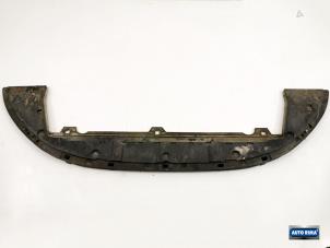 Gebruikte Bumper onderplaat Volvo XC60 I (DZ) 2.4 D5 20V AWD Geartronic Prijs € 49,95 Margeregeling aangeboden door Auto Rima Druten