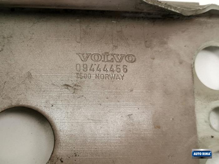Bumperframe voor van een Volvo S80 (TR/TS) 2.4 D 20V 2005