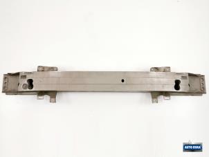 Gebruikte Bumperbalk voor Volvo S80 (TR/TS) 2.5 D Prijs € 49,95 Margeregeling aangeboden door Auto Rima Druten