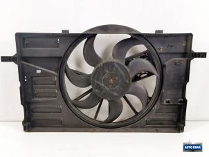 Gebruikte Vin Volvo C70 (MC) 2.4 D5 20V Prijs € 74,95 Margeregeling aangeboden door Auto Rima Druten